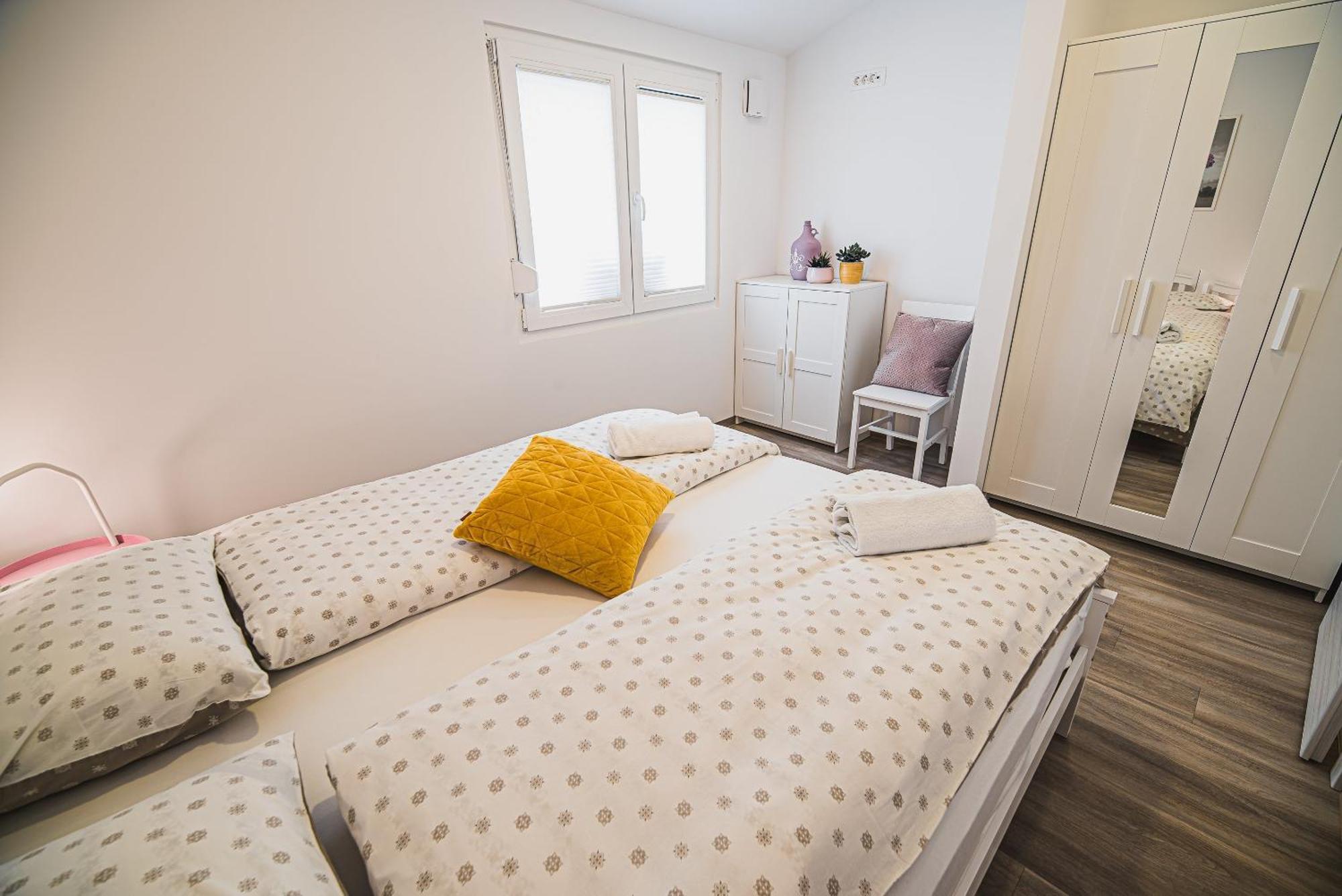 Gotar Apartment With Garden Kobarid Exterior foto